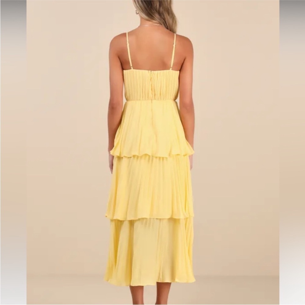 NWT Lulus Cascading Crush Butter Yellow Tiered Bustier Midi Dress - Size L - Picture 2 of 7